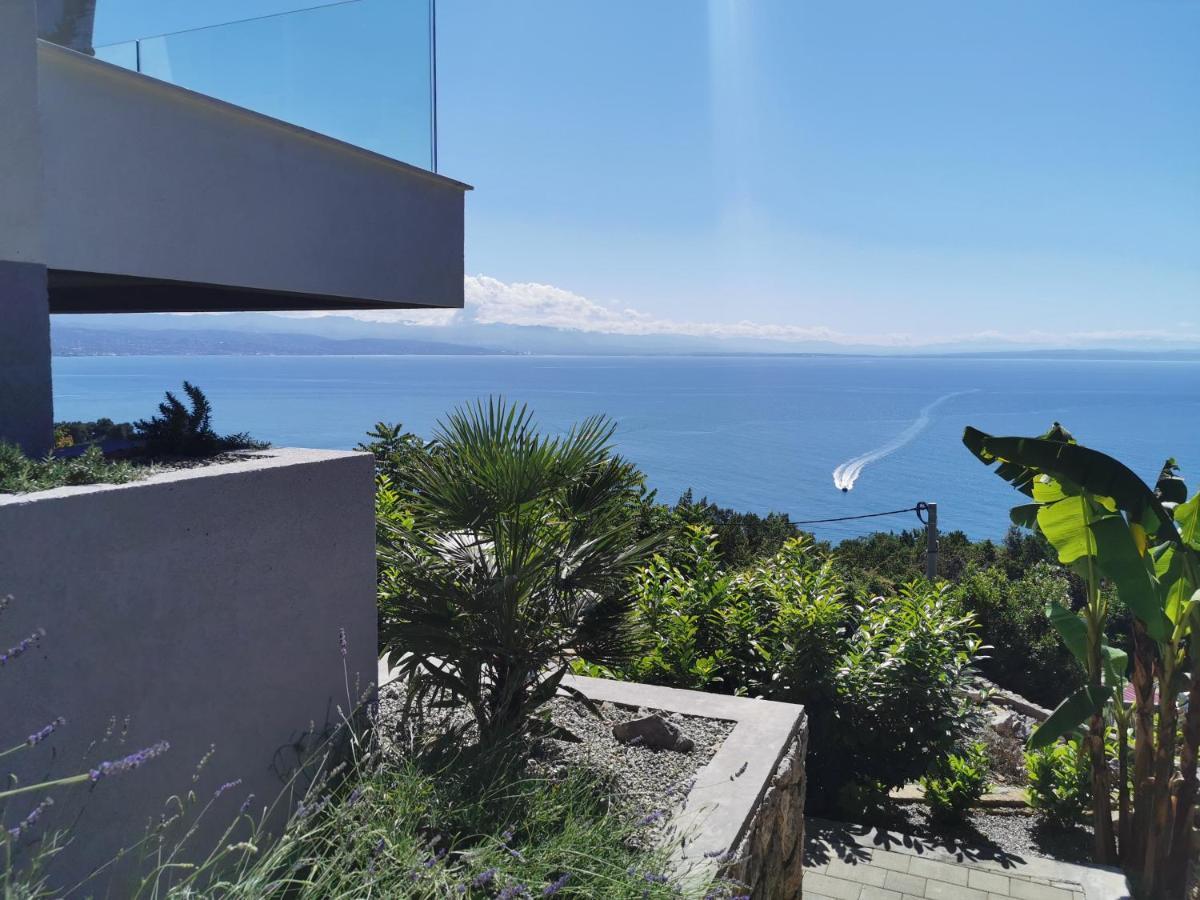 Villa Isabela Ічичі Екстер'єр фото